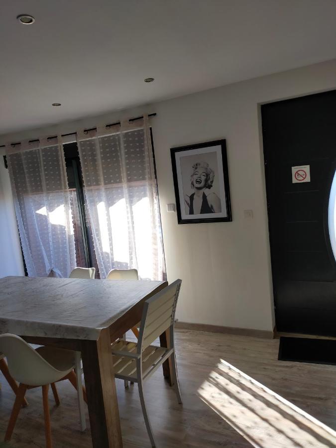 Logement Atypique Arles Luaran gambar